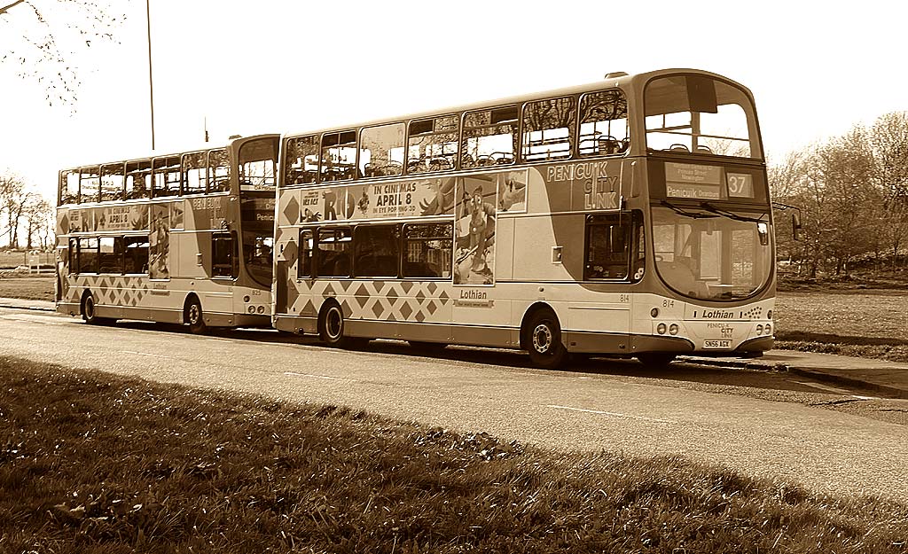 Lothian Buses  -  Terminus  -  Silverknowes  -  Route 42