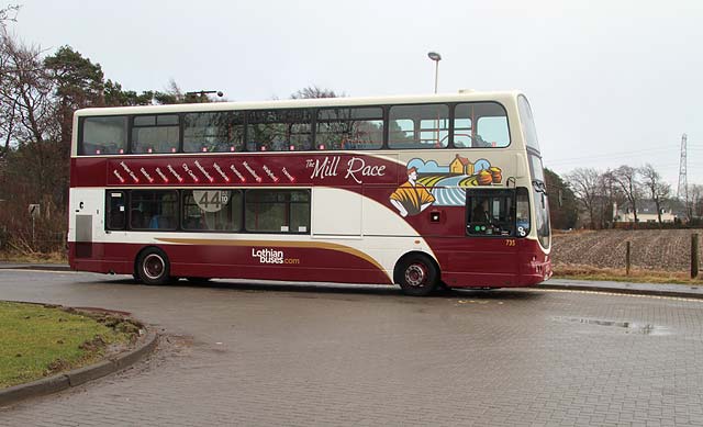 Lothian Buses  -  Terminus  -  Balerno -  Route 44