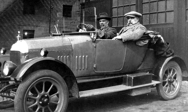 Bullnose Morris Oxford, somewhere in Edinburgh, around 1925-30