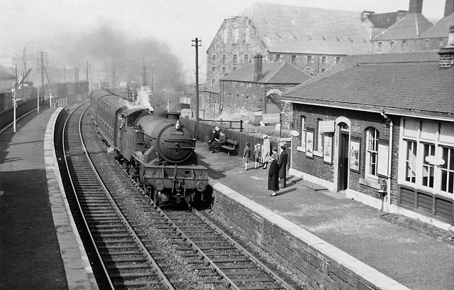 Edinburgh Railways  -  Gorgie East Station  -  1958