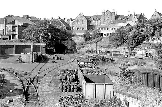 Railways in North Edinburgh  -  Scotland Street Coal Yard