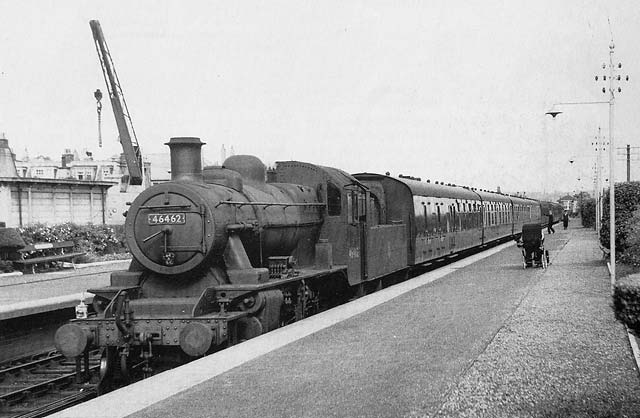 Around Edinburgh  -  Corstorphine Station  -  July 1959