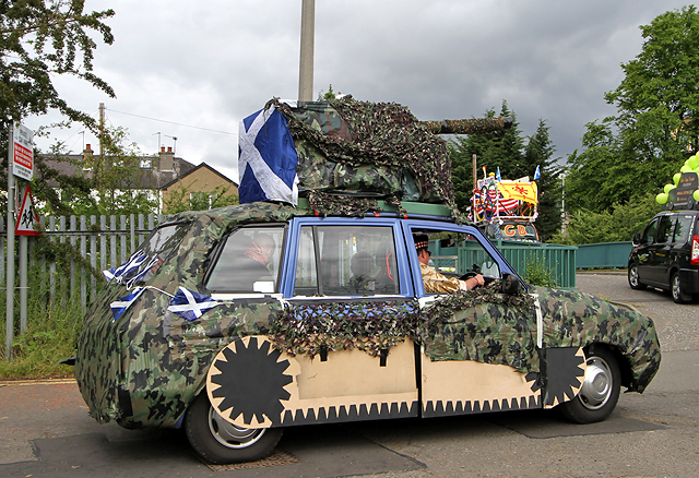 Edinburgh Taxi Trde Children's Outing, 2012  -  One of the Award Winning Taxis.  This one was decorated as a Tank