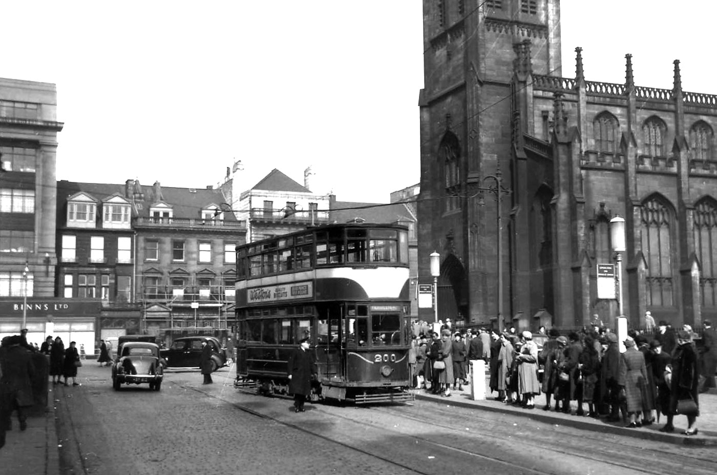 Tram beside the Firth of Forth at Annfield (Lindsay Road), Newhaven