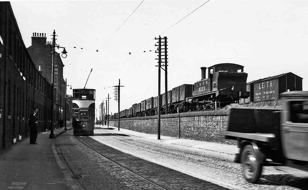 Lower Granton Road - 1950s?    Tram, Train and half a Lorry