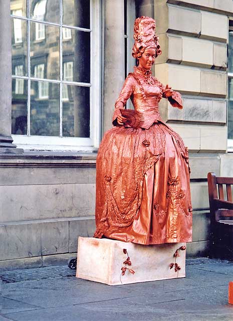 Street Performer in the High Street - Edinburgh, 2002