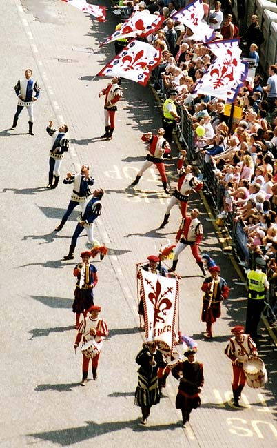 Edinburgh Festival Cavalcade 2004  -  Flags and Shadows