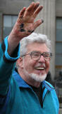 Rolf Harris at The Mound, Edinburgh  -  Recreating the Mona Lisa  -  28 August 2005