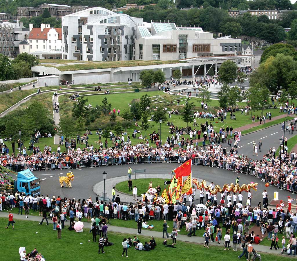 Edinburgh Festival Parade in Holyrood Park  -  August 9, 2009