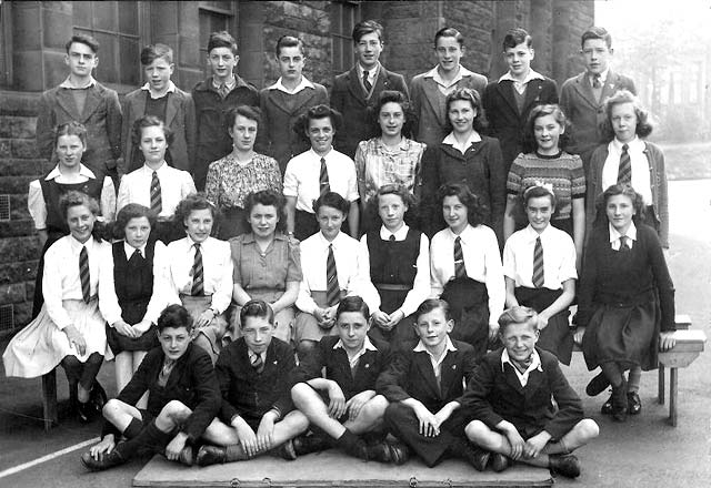 Boroughmuir School  -  Class 3A3 in 1946