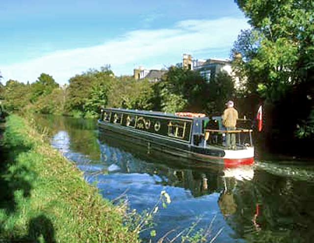 Barge on the Union Canal - 2000