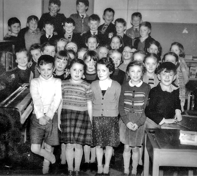 A school class at Burdiehouse School  -  1952