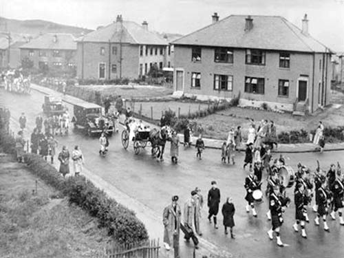 Colinton Gala Queen  -  Procession