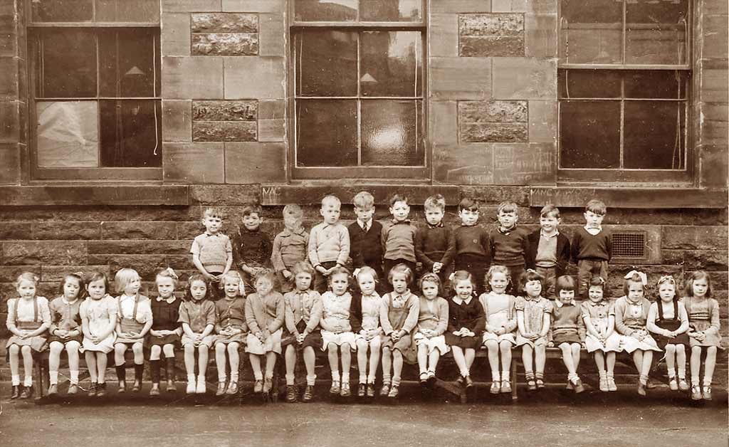 A class at Cooper Street Primary School, Leith - 1947