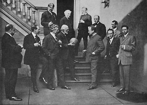 William Crooke and othrs at St Louis studio in 1911