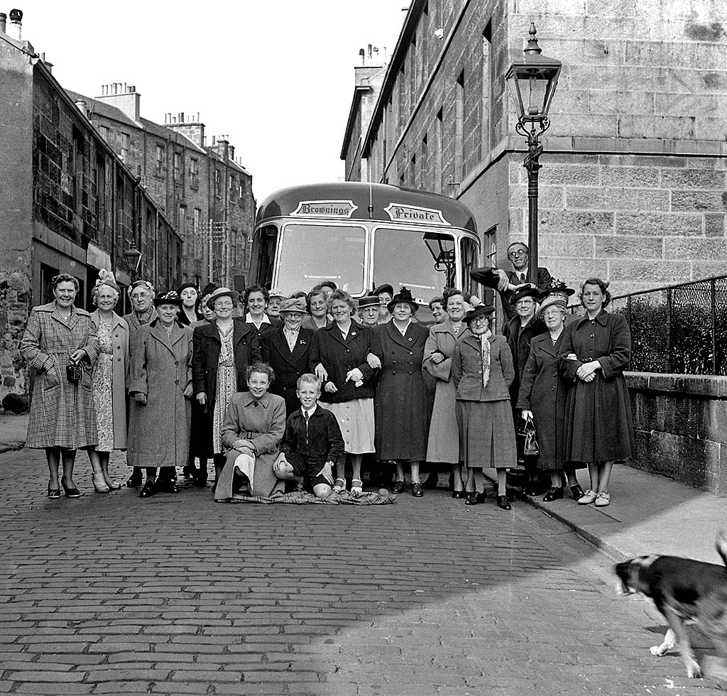 Group Outing  -  Dean Street.  Do you know which group this was and when the photo might have been taken?