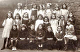 A class at Dr Bell's School, Great Junction Street, Leith  -  around 1920