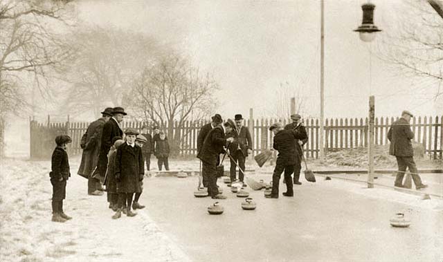 Curling Match at Duddingston - December 31, 1913
