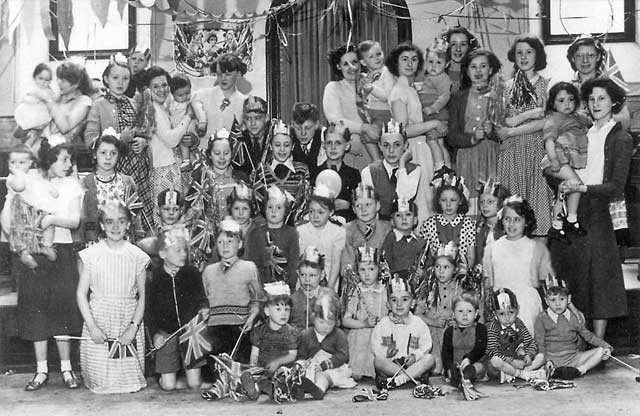 Coronation Party -  Dumbiedykes Road, The Balconies  -  1953