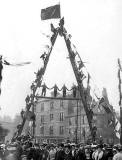 Lauriston Fire Brigade  -  The Royal Wave, 1903