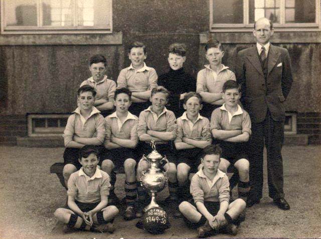 Links Primary School, Leith  -  Football Team, 1949-50