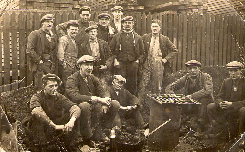 Workers at Murray's Cooperage, Craigmillar  -  Photo probably taken around early 1930s