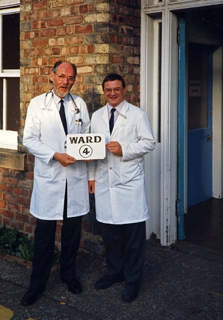 Northern General Hospital Staff - Ward 4 Sign