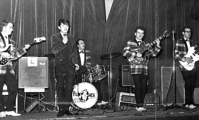 Edinburgh Groups in the 1960s  -  The Moonrakers