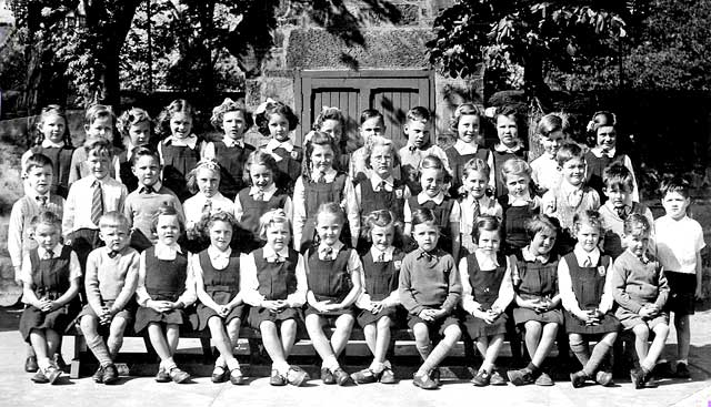 Photo by D & W Prophet  -  A class at Wardie Primary School, mid-1950s