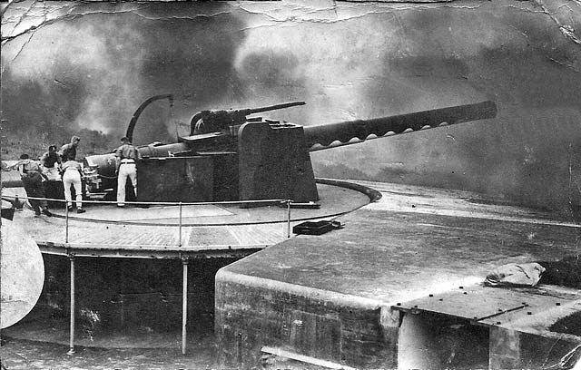 Royal Garrison Artillery, Easter Road - with Coastal Gun possibly at Inchkeith