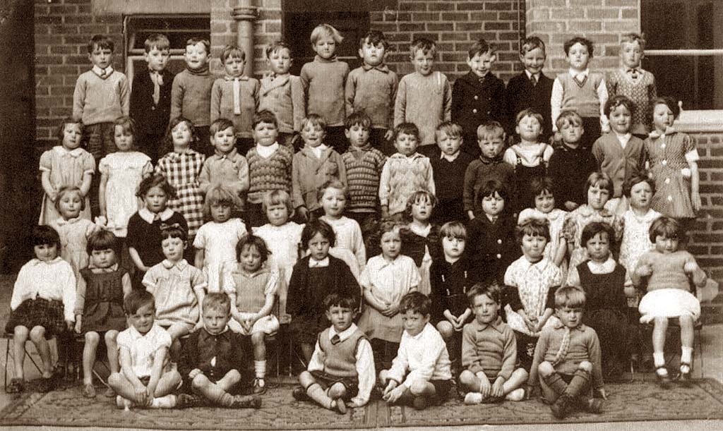 Royston Primary School Class  -  Around 1939