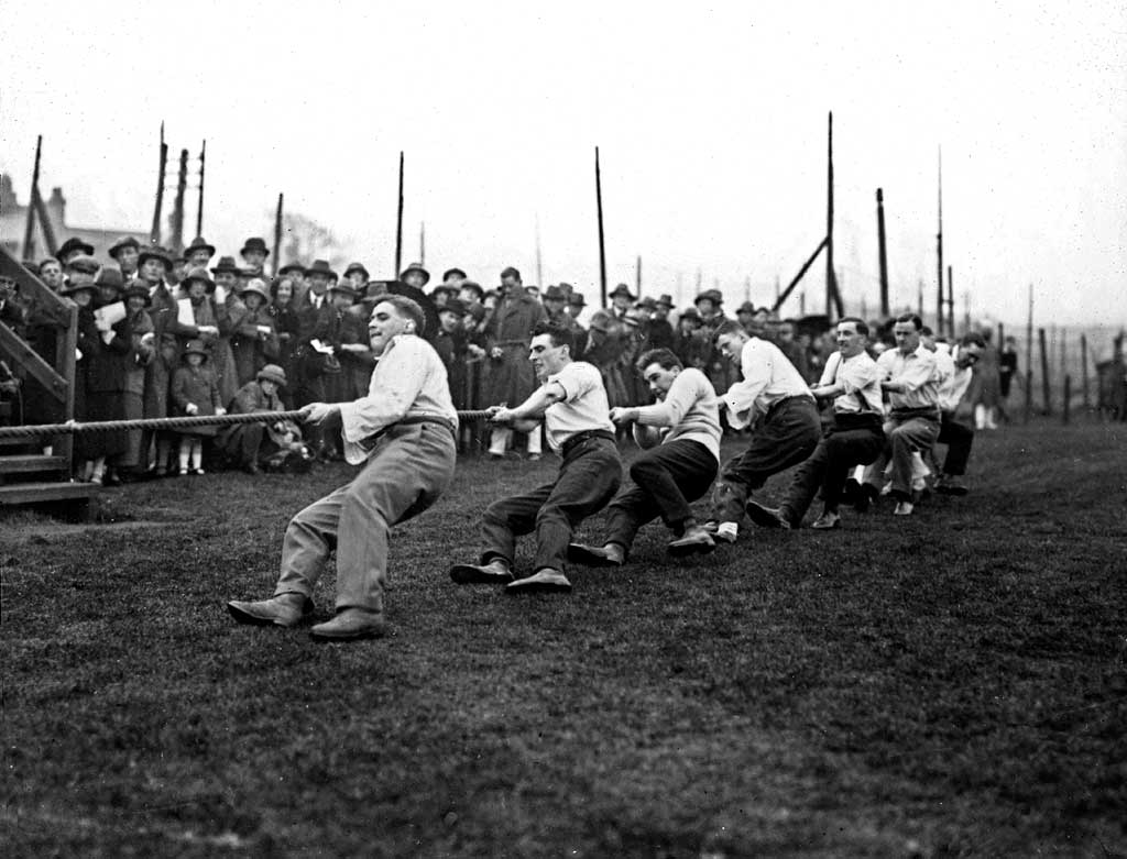 Tug of War  -  Edinburgh University Playing Fields, Myreside