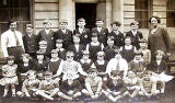 Which school is this?   One of the pupils subsequently attended Moray House Secondary School in the 1930s