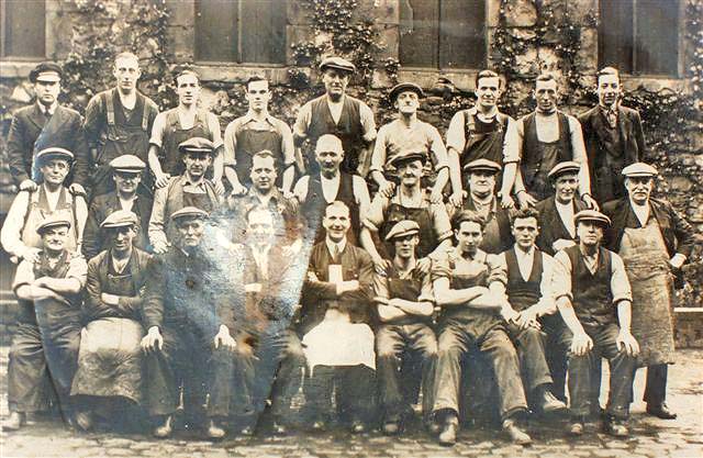 Bruce Peebles, Edinburgh  -  Winders, 1905