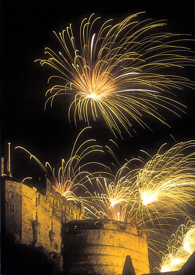 Edinburgh Castle and Fireworks  -  Largest image