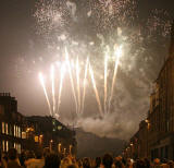 Fireworks to mark the end of the Edinburgh Festival  -  View from George Strteet, loooking towards Edinburgh Castle  -  4 September 2005