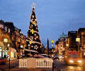 Image derived from a photograph looking to the east along George Street towards the Melville Monument in the centre of St Andrew Square