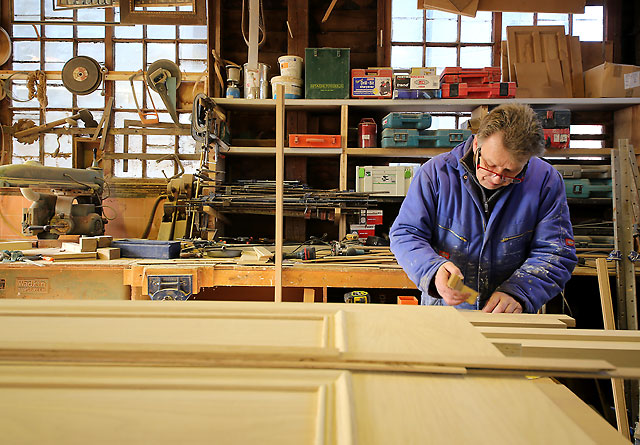 Mike working at Stark Buillding Services Ltd  -  a joinery workshop at Spylaw Street, Colinton  -  February 2013