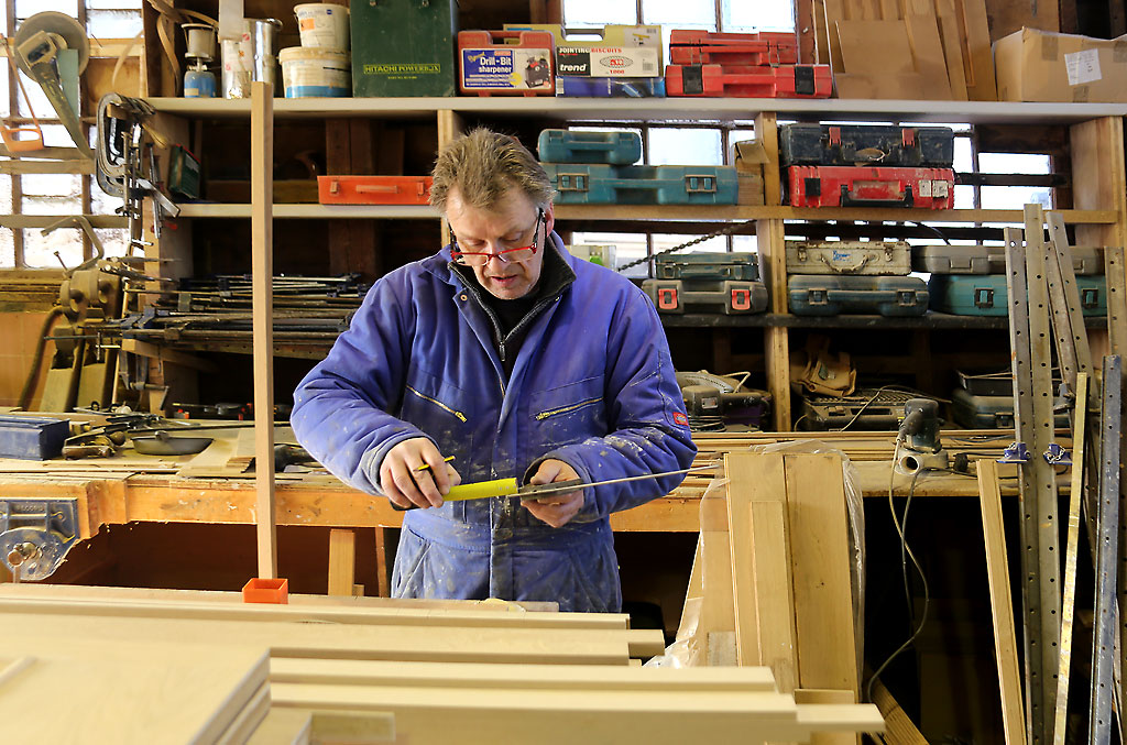 Mike working at Stark Buillding Services Ltd  -  a joinery workshop at Spylaw Street, Colinton  -  February 2013