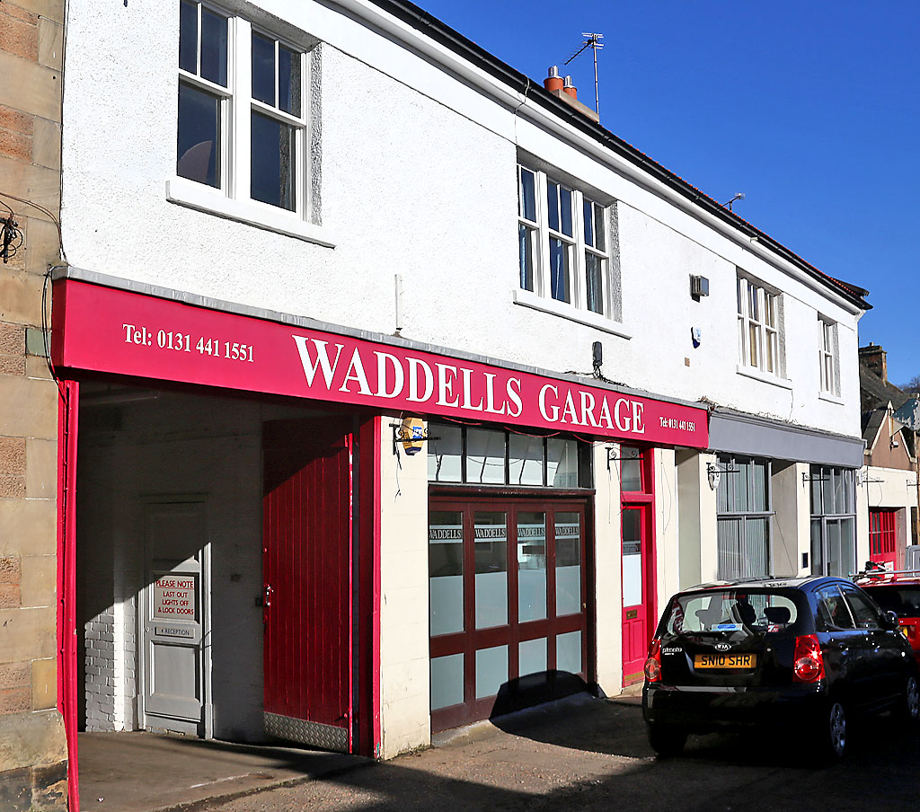 Waddell's Garage, Spylaw Street, Colinton  -  February 2013