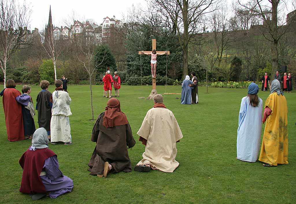 Easter Play  -  Princes Street Gardens, Edinburgh  -  Garden of Gethsemane  -  April 2006