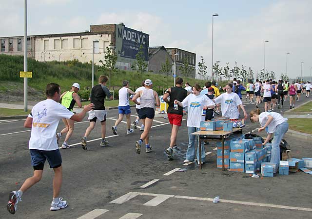 Edinburgh Marathon passing through Granton  -  June 11, 2006