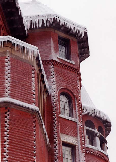 Icicles  (zoom-out)