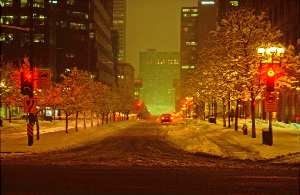 Montreal Traffic Lights  -  March 2002