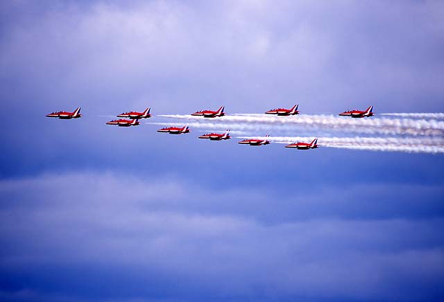 Red Arrows  -  Leuchars Air Show  -  September 1994