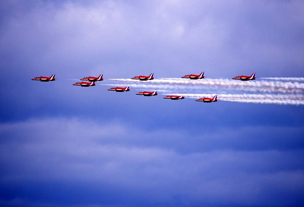 Red Arrows  -  Leuchars Air Show  -  September 1994