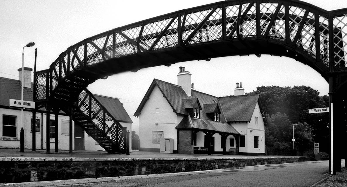 Scottish Railway Stations  -  Helmsdale  -  5 Sep 1999