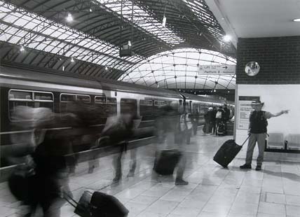 Scottish Railway Stations  -  Glasgow Queen Street  -  28 May 2005