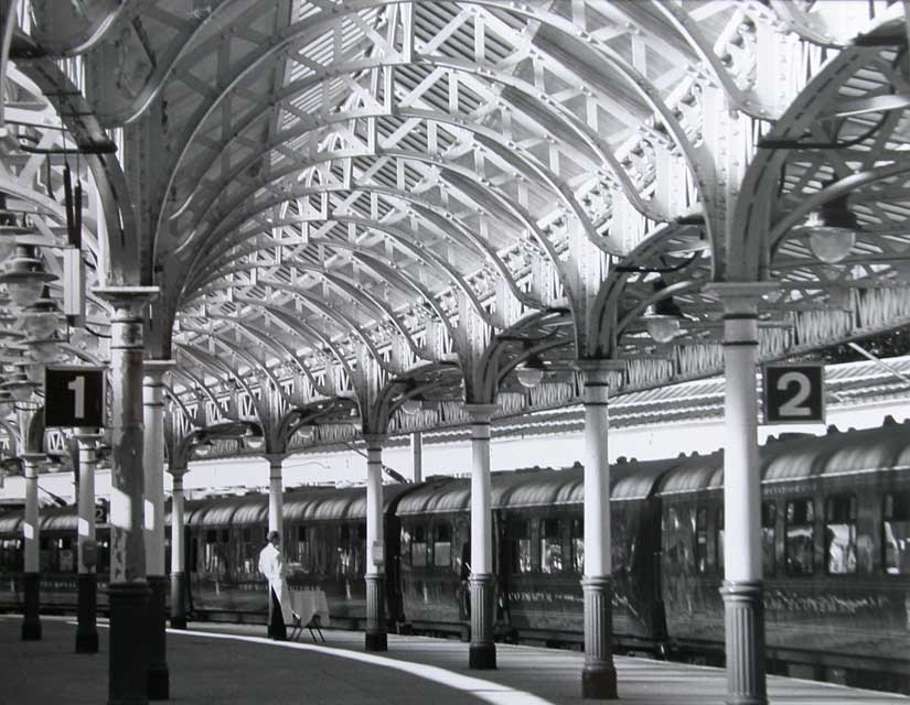 Scottish Railway Stations  - Wemyss Bay  -  11 July 2005