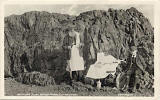 Postcard from an unidentified publisher  -  Refereshments at the top of Arthur's Seat in Holyrood Park, Edinburgh
